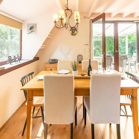 Tatil Evi Cozy In In A Wooded Area *